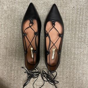 Halogen Black Pointed Lace-Up Flats